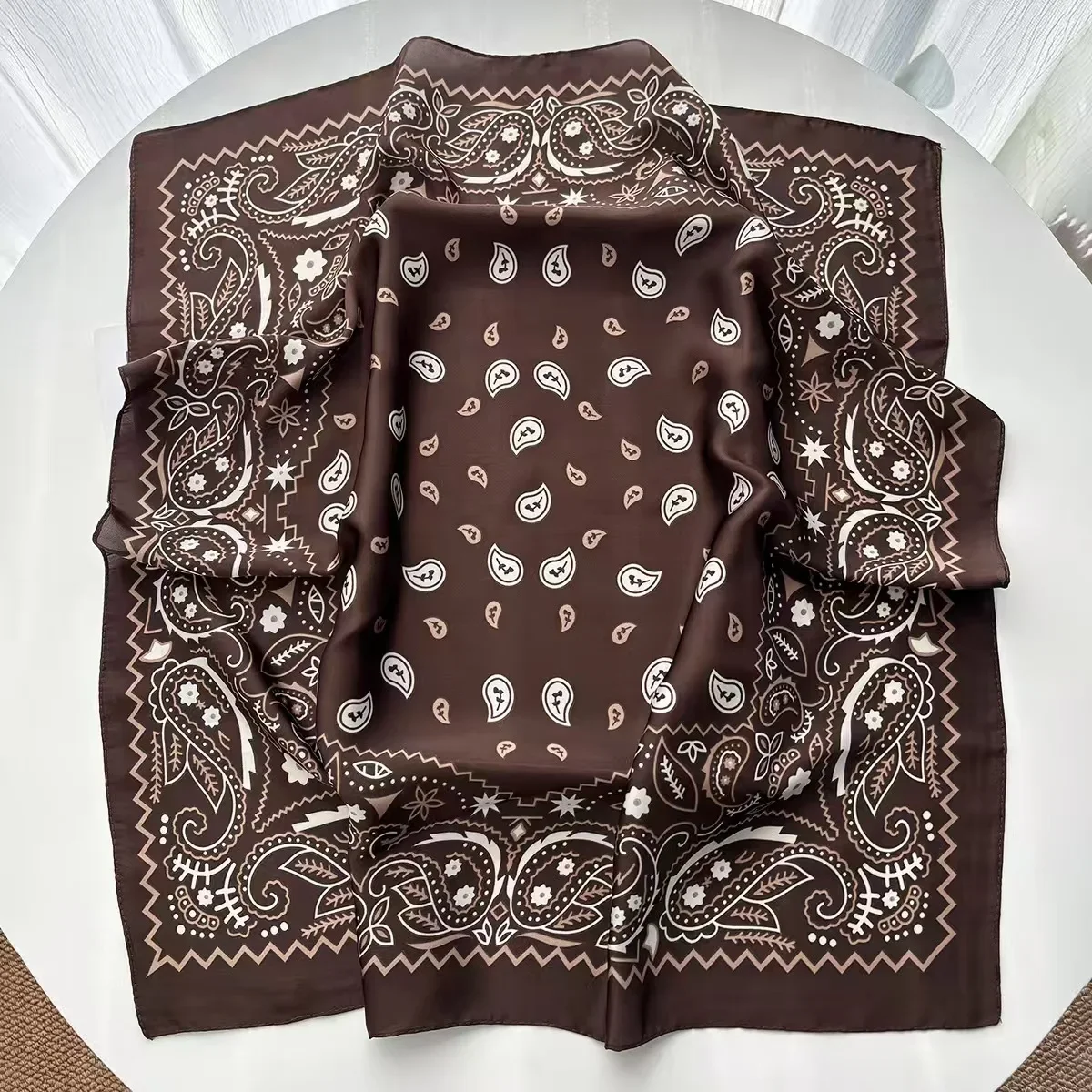 1pcs Paisley Printed Square Sc - Face Scarf Mask recension och pris